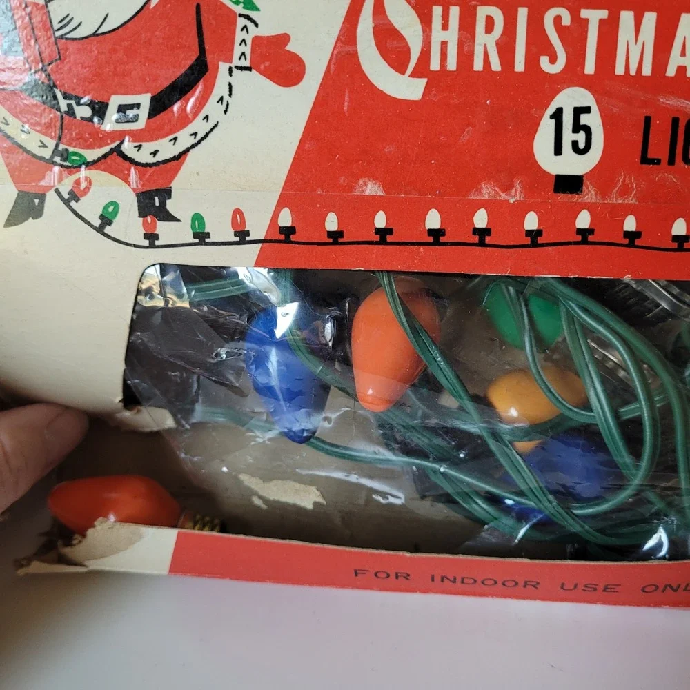 Renown Christmas Trim Tree Lights Set C9 1/4 Multi Color Vintage Holiday Decor